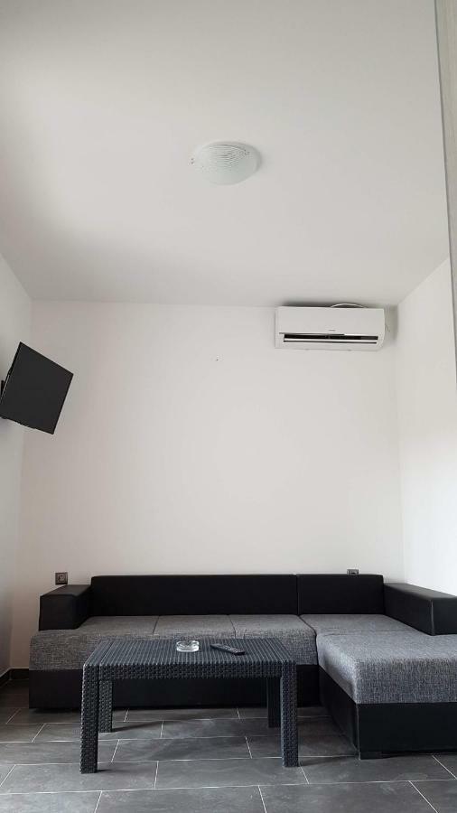 Apartments Star With Pool Biograd Na Moru Luaran gambar