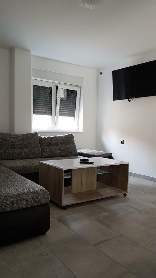 Apartments Star With Pool Biograd Na Moru Luaran gambar