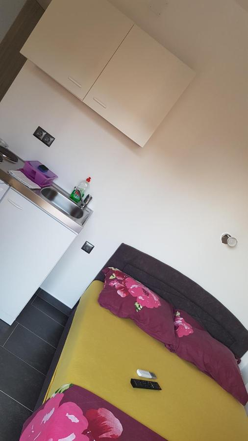 Apartments Star With Pool Biograd Na Moru Luaran gambar