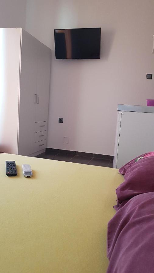 Apartments Star With Pool Biograd Na Moru Luaran gambar