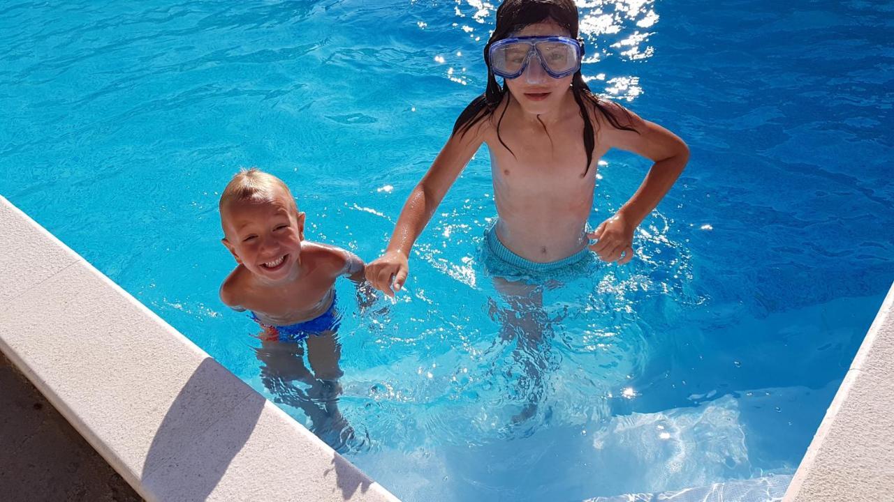 Apartments Star With Pool Biograd Na Moru Luaran gambar